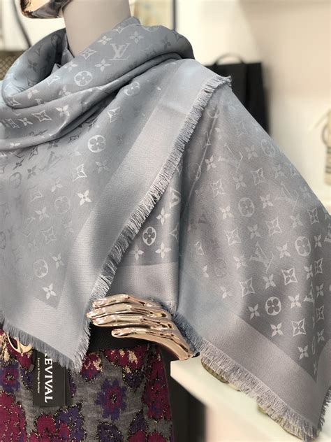 scialle louis vuitton prezzo